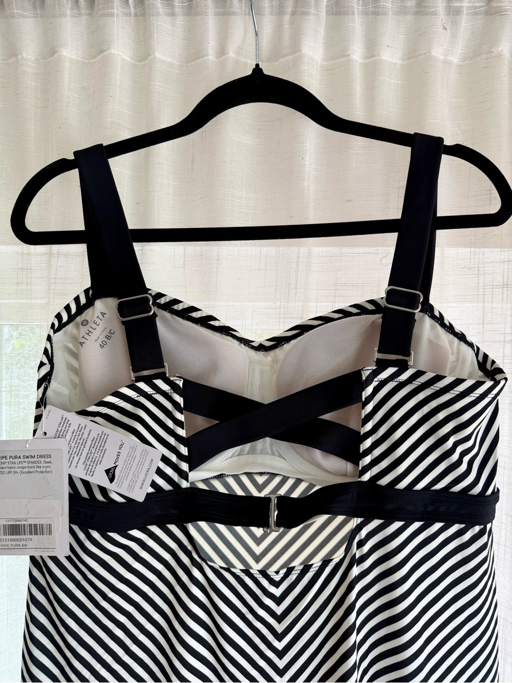 NWT Athleta Stripe Pura Swim Dress Black White Chevron - Picture 4 of 12